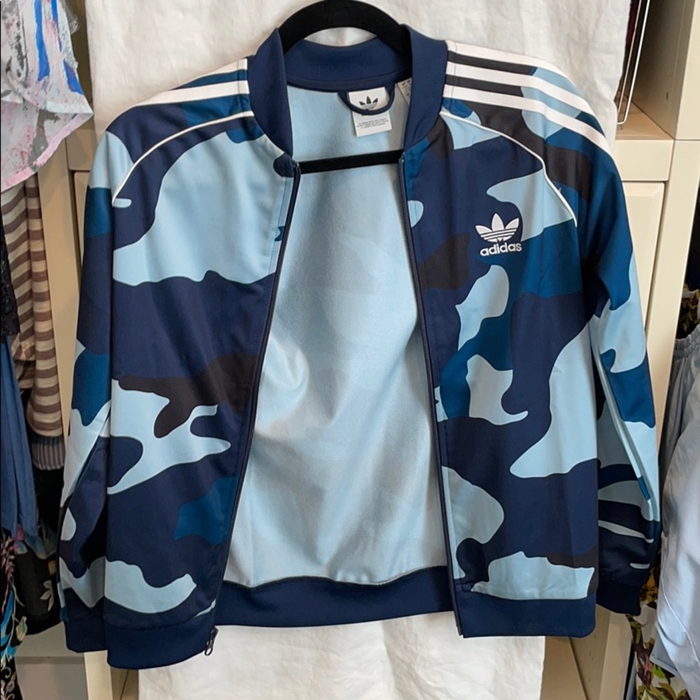 Cute kids Adidas coat. Worn twice!